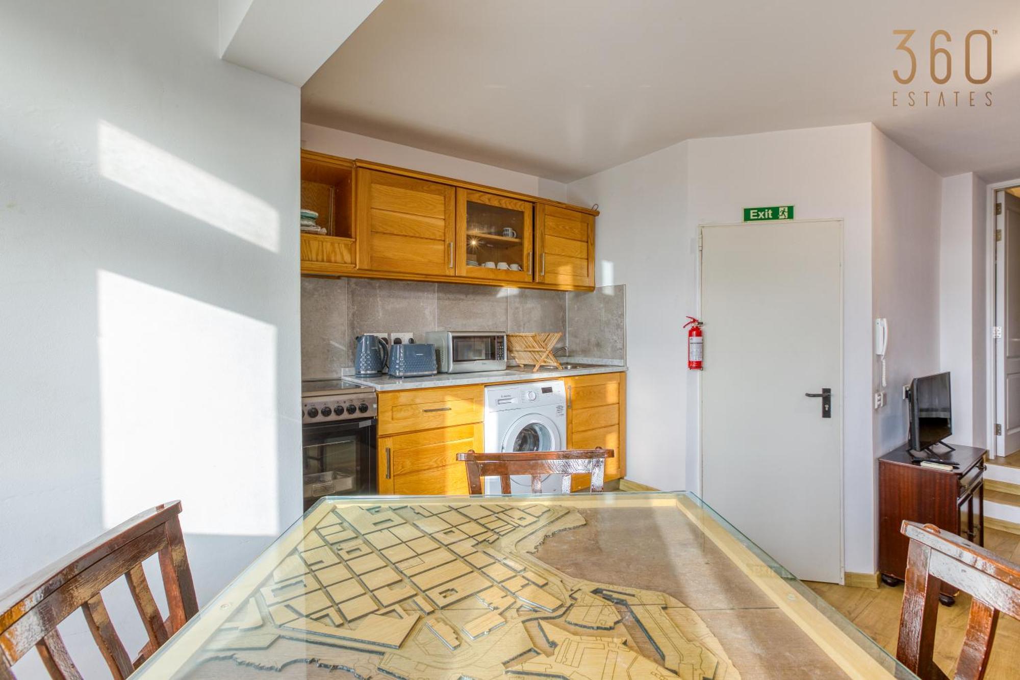 Apartment Comfortable 1br With Maltese Balcony In By 360 Estates *