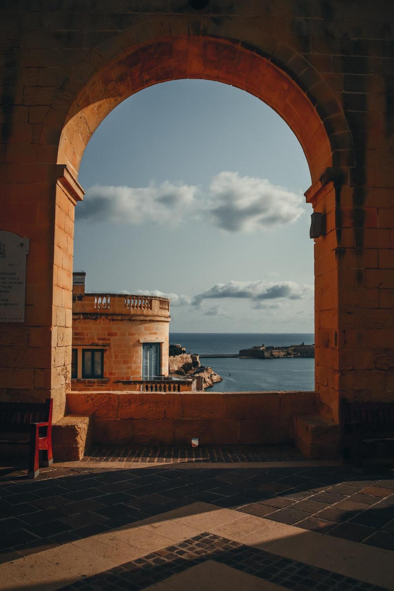 Comfortable 1br With Maltese Balcony In By 360 Estates Apartment Valletta
